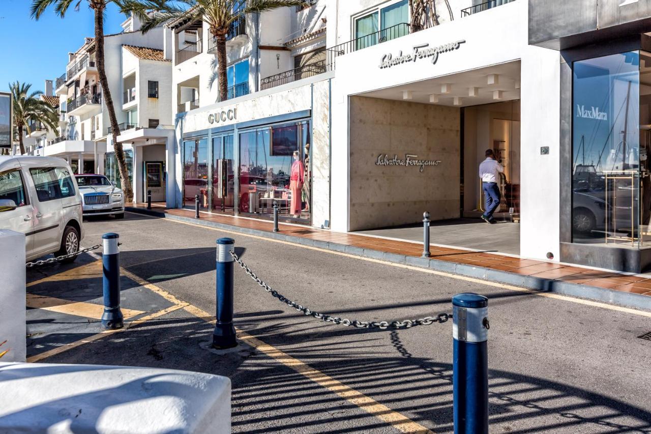 Front Line Penthouse Puerto Banus With Sea Views Lägenhet Marbella Exteriör bild